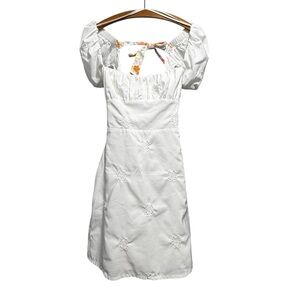 Zara Ivory White Puff Sleeve Mini Cut Out Back Lace Up Embroidered Dress Size XS